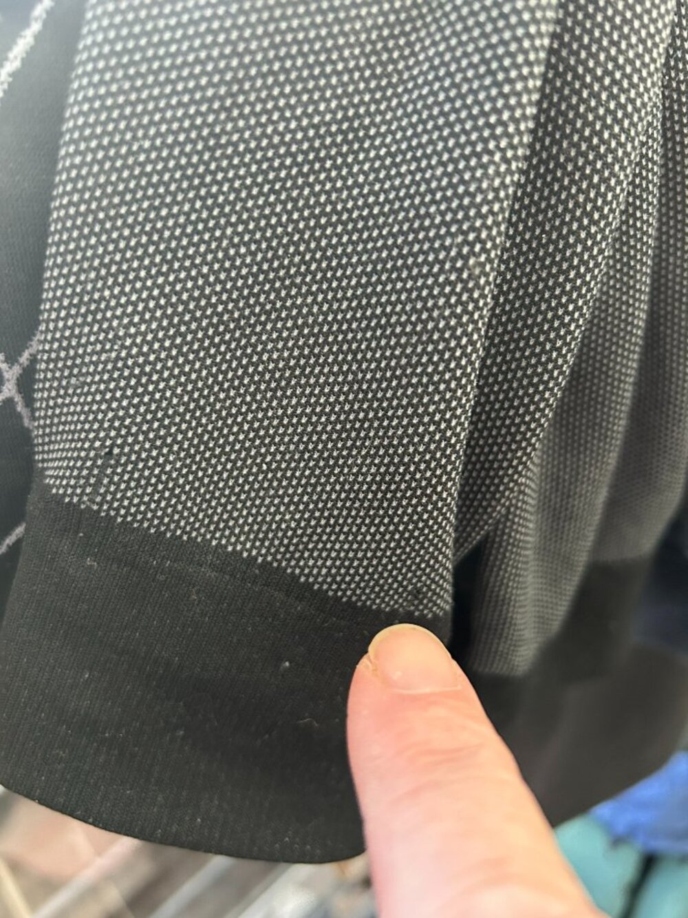 Craft Black and Charcoal Geometric Long Sleeve Base Layer Women’s Size L - Picture 4 of 11